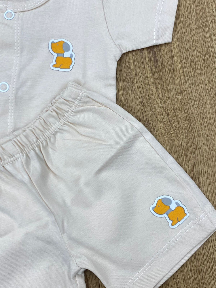 The item in the image is an (Magic train)Unisex Cotton Plain Baby Short Sleeves Suit & Short Pants. The small logo on both the shirt and shorts is a dog.