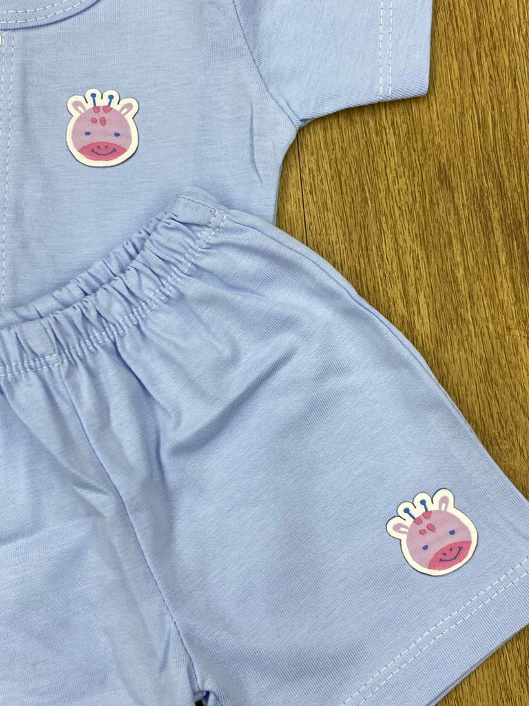 The item in the image is an (Magic train)Unisex Cotton Plain Baby Short Sleeves Suit & Short Pants. The small logo on both the shirt and shorts is a giraffe.